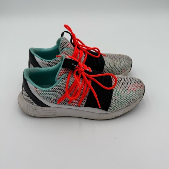 Under Armour Breathe Colorful Strappy Gym Lace Up Tennis Shoes Sneakers Size 8.5 - Picture 6 of 9